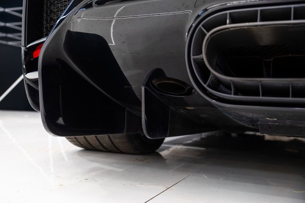 Used 2023 Bugatti Chiron Pur Sport image 32