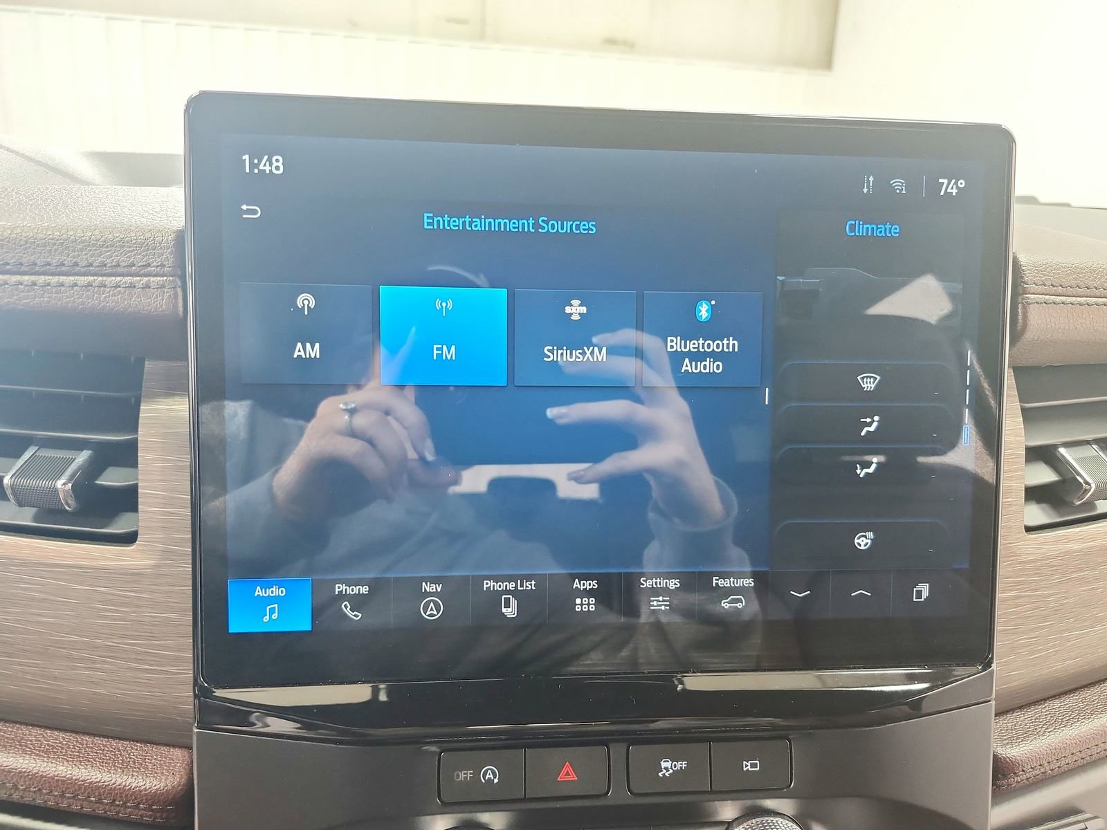 Used 2024 Ford Expedition Limited image 27