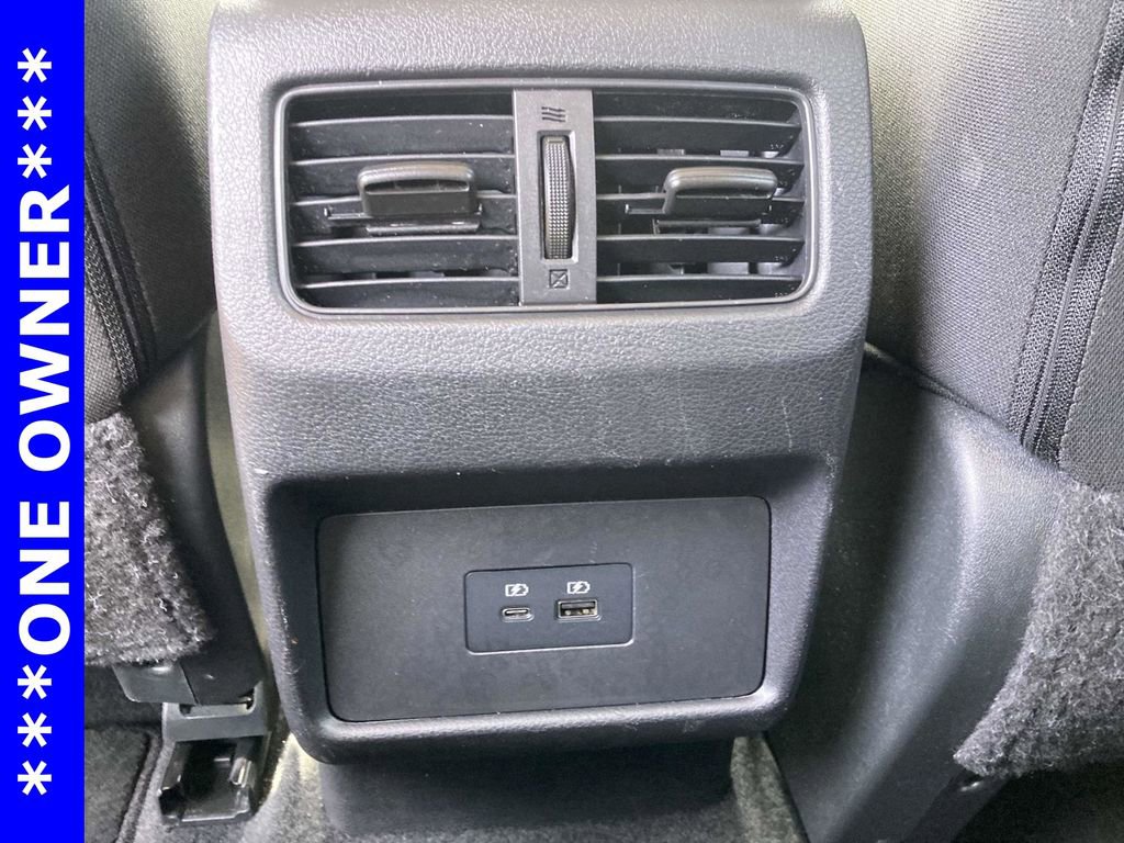 Used 2023 Nissan Rogue SV image 14