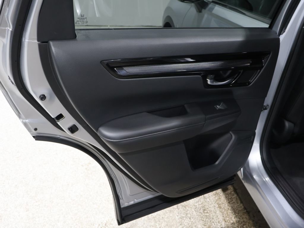 Used 2025 Honda CR-V EX-L image 17