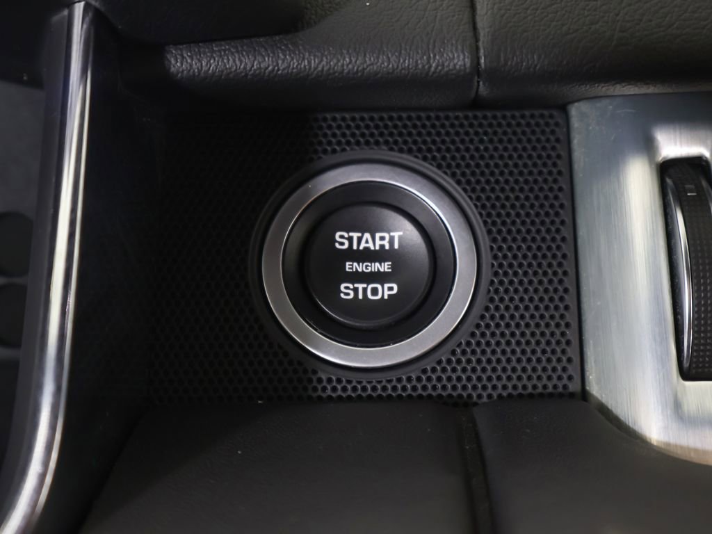 Used 2019 Land Rover Range Rover HSE image 49