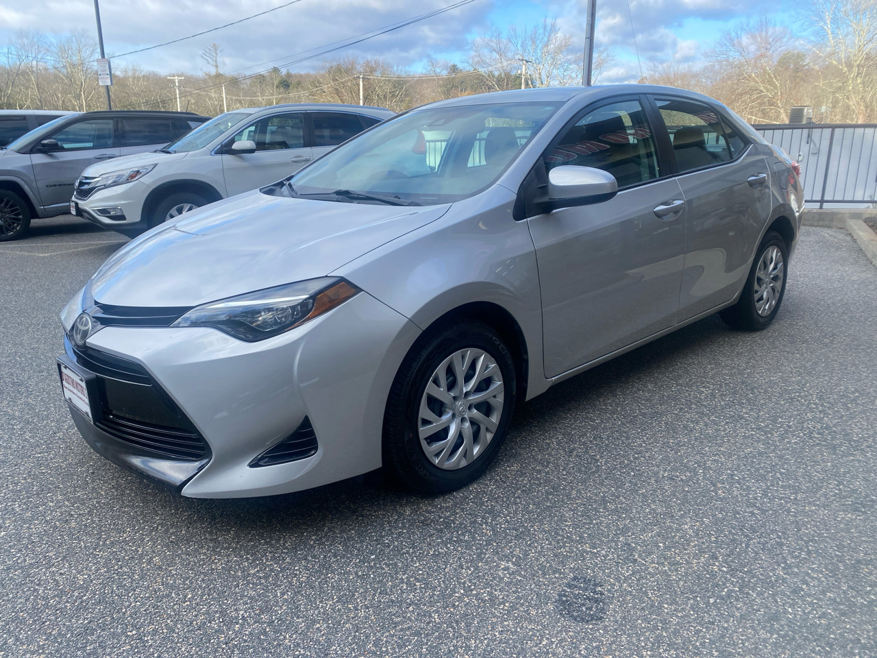Used 2018 Toyota Corolla LE image 4