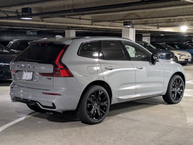 New 2026 Volvo XC60 T8 Ultra w/ Climate Package AWD/4WD image 3