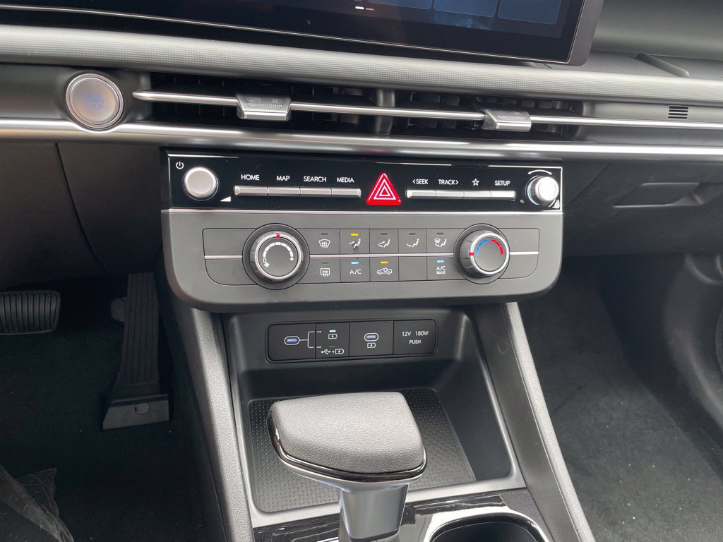 New 2026 Hyundai Santa Cruz SE AWD/4WD image 15