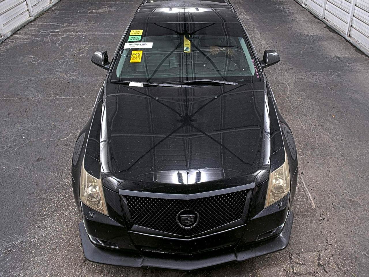 Used 2010 Cadillac CTS Performance RWD image 2