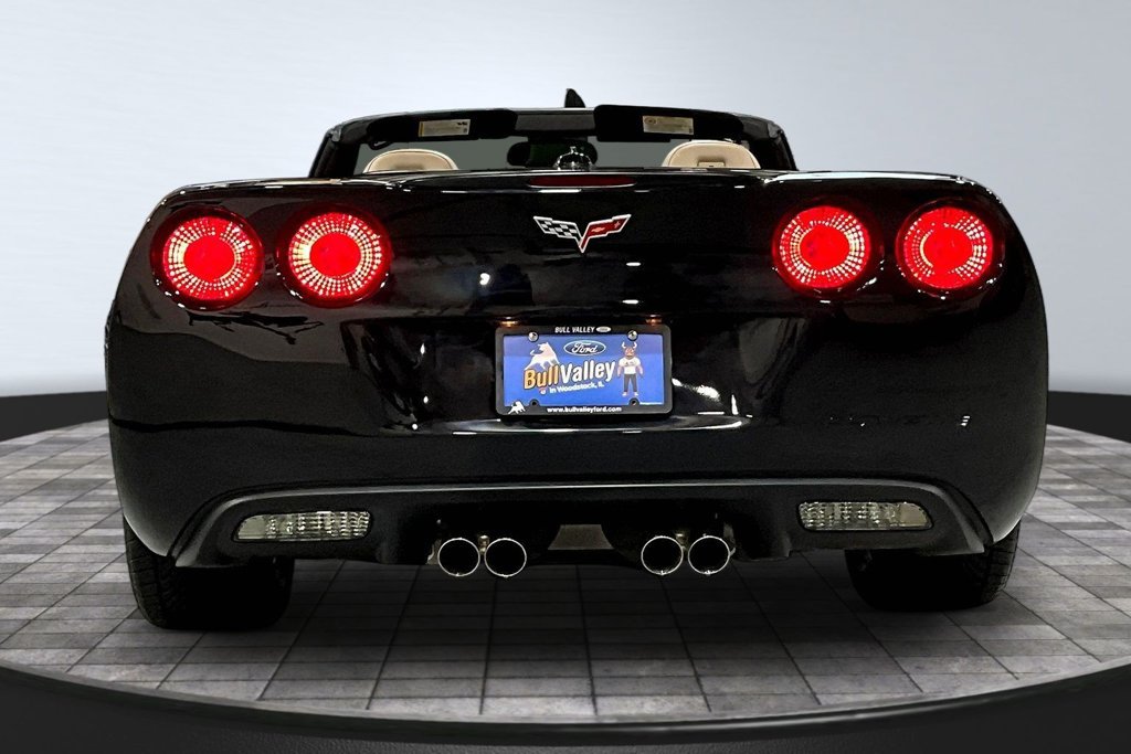 Used 2005 Chevrolet Corvette Convertible w/ Preferred Equipment Group RWD image 5