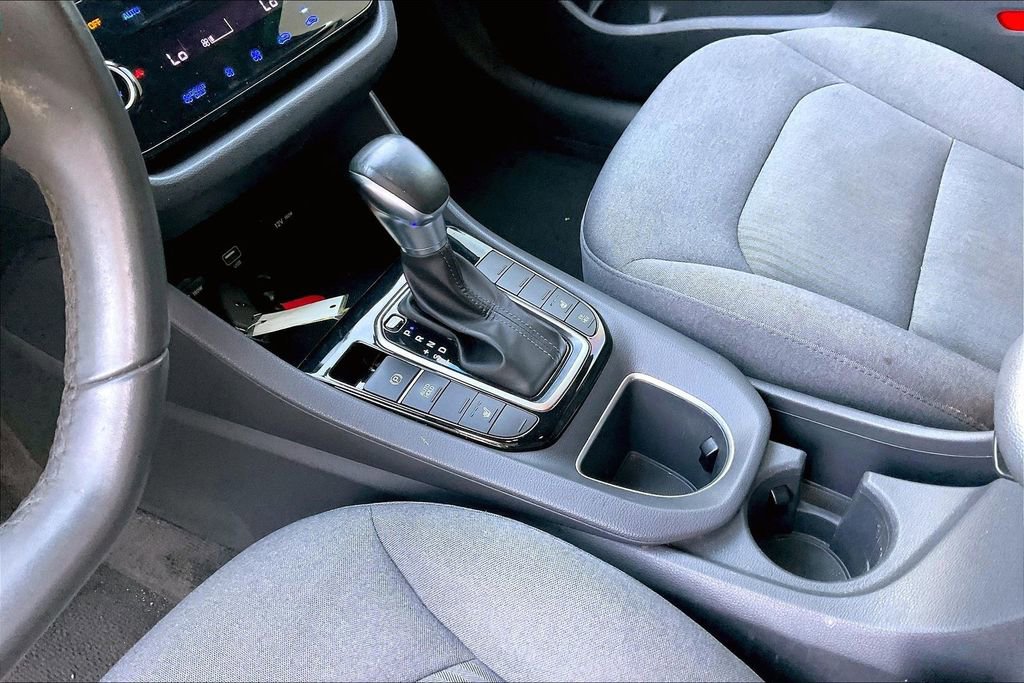 Used 2020 Hyundai Ioniq SE FWD image 11