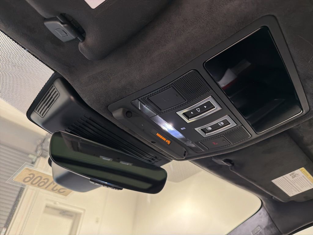 New 2026 Jaguar F-PACE SVR image 18