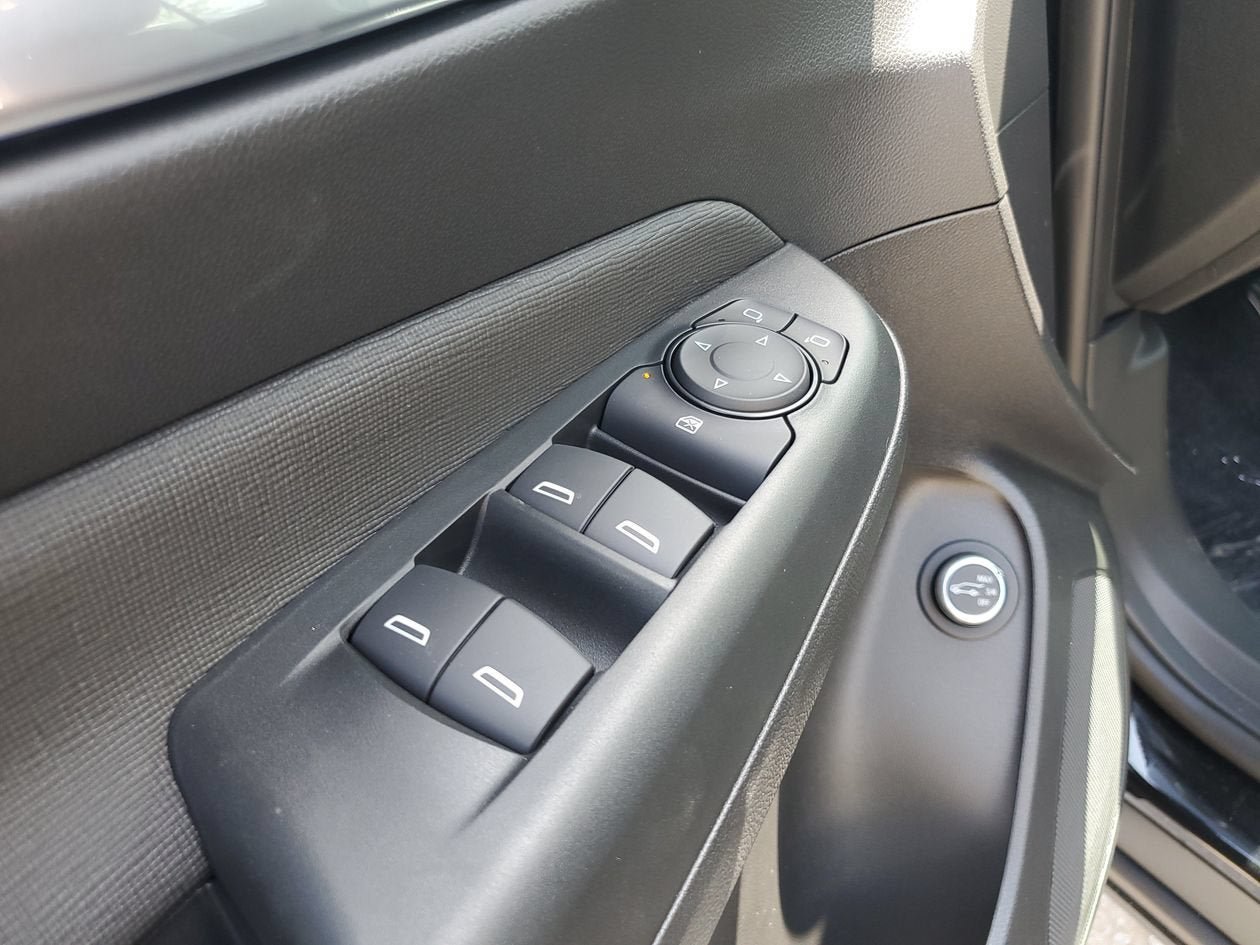 New 2026 Buick Envista Sport Touring w/ Convenience I Package FWD image 17