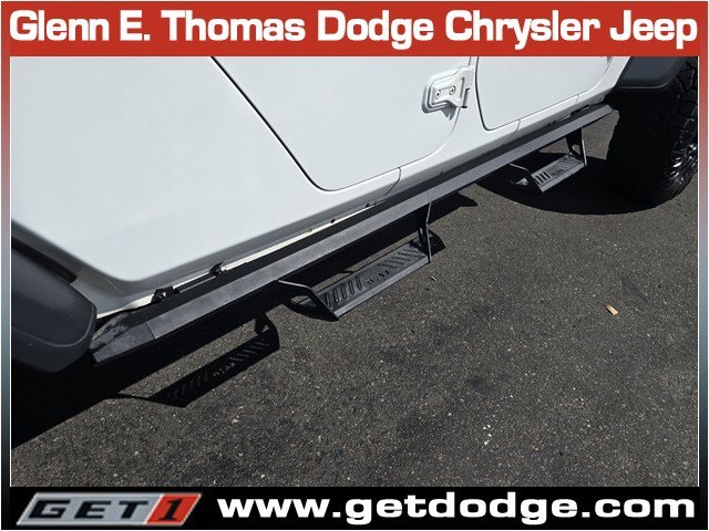 Used 2022 Jeep Gladiator Mojave w/ Trailer Tow Package AWD/4WD image 36
