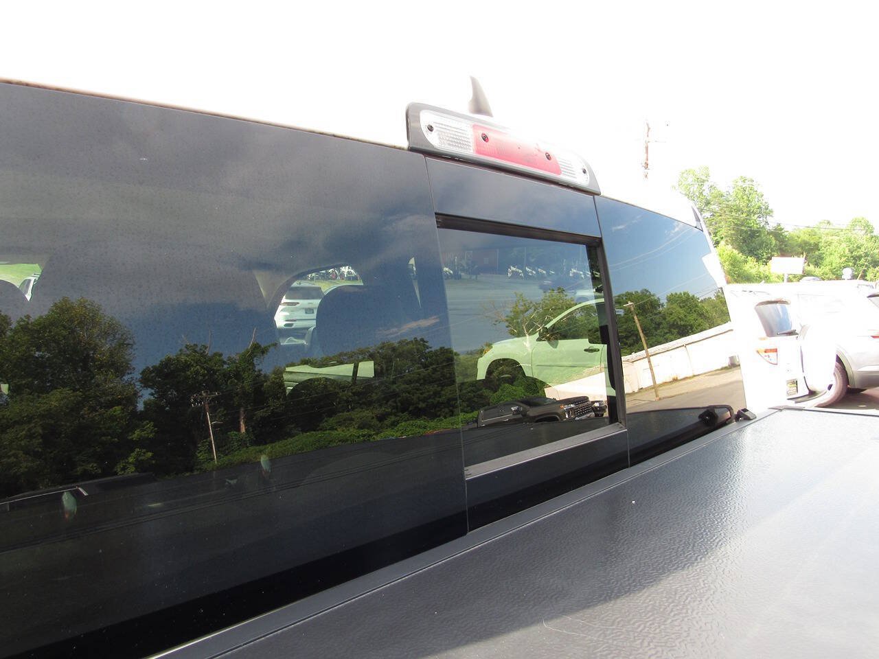 Used 2020 RAM 1500 Big Horn AWD/4WD image 18