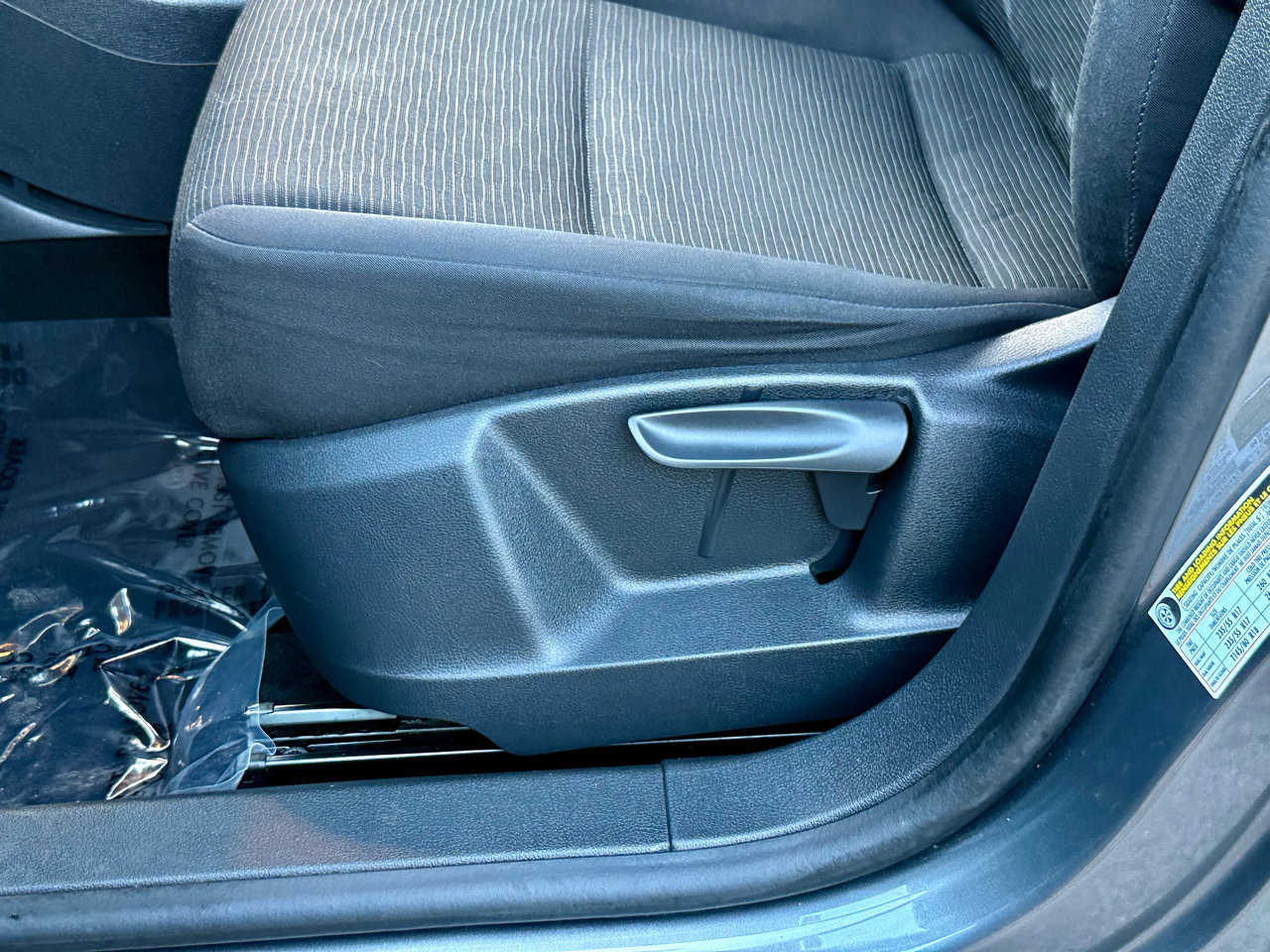 Used 2017 Volkswagen Tiguan Limited w/ Premium Package image 22