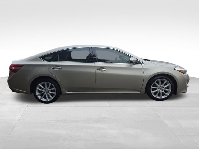 Used 2013 Toyota Avalon XLE Touring image 8