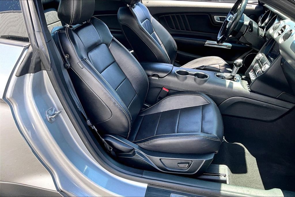 Used 2023 Ford Mustang Premium RWD image 27