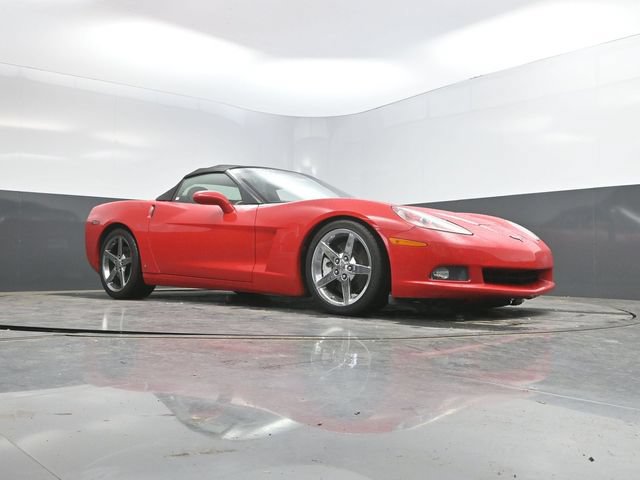 Used 2007 Chevrolet Corvette Convertible w/ Preferred Equipment Group RWD image 36