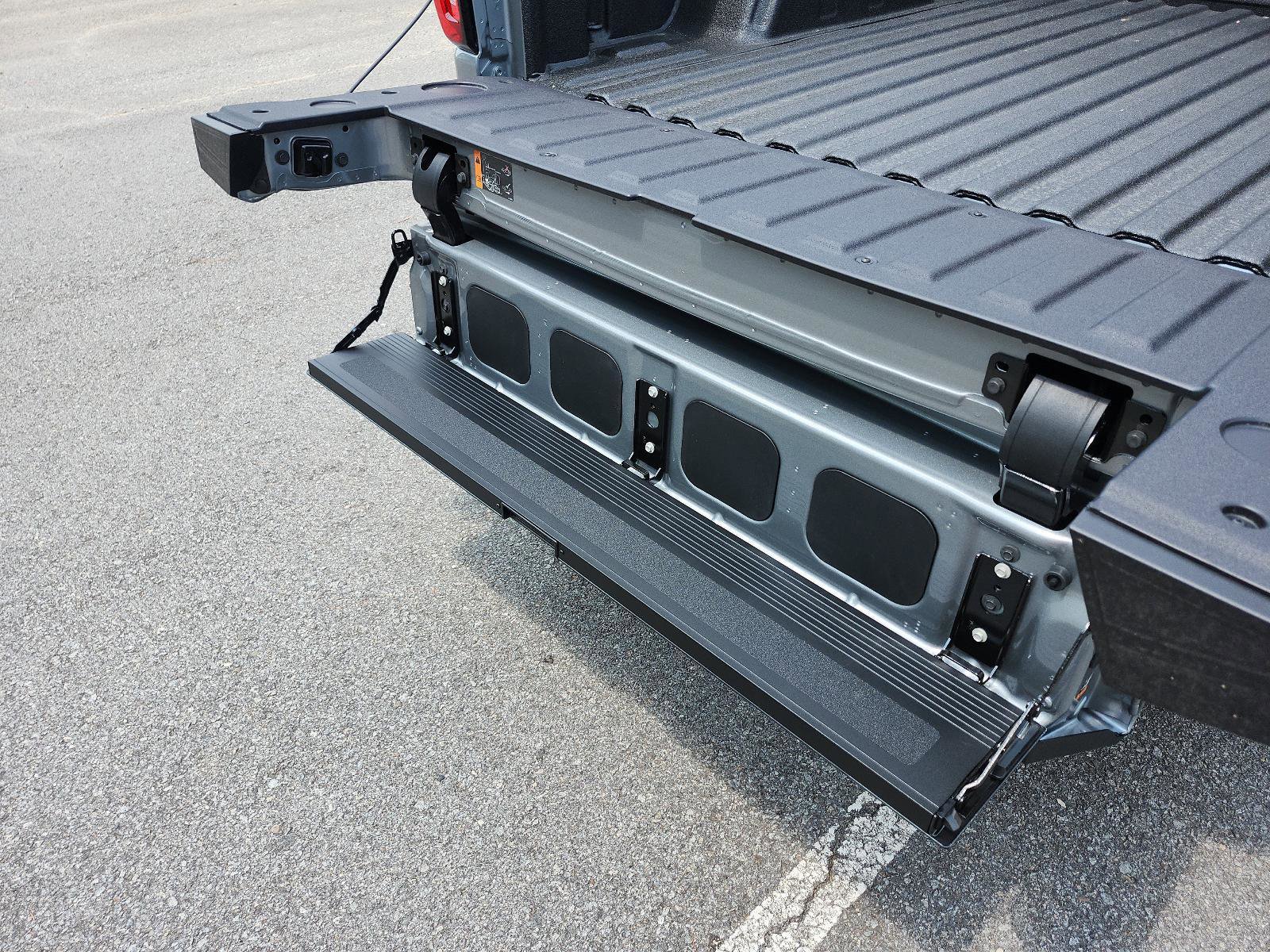 New 2026 GMC Sierra 1500 AT4 w/ AT4 Premium Package image 11