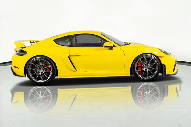 Used 2020 Porsche 718 Cayman GT4 image 5