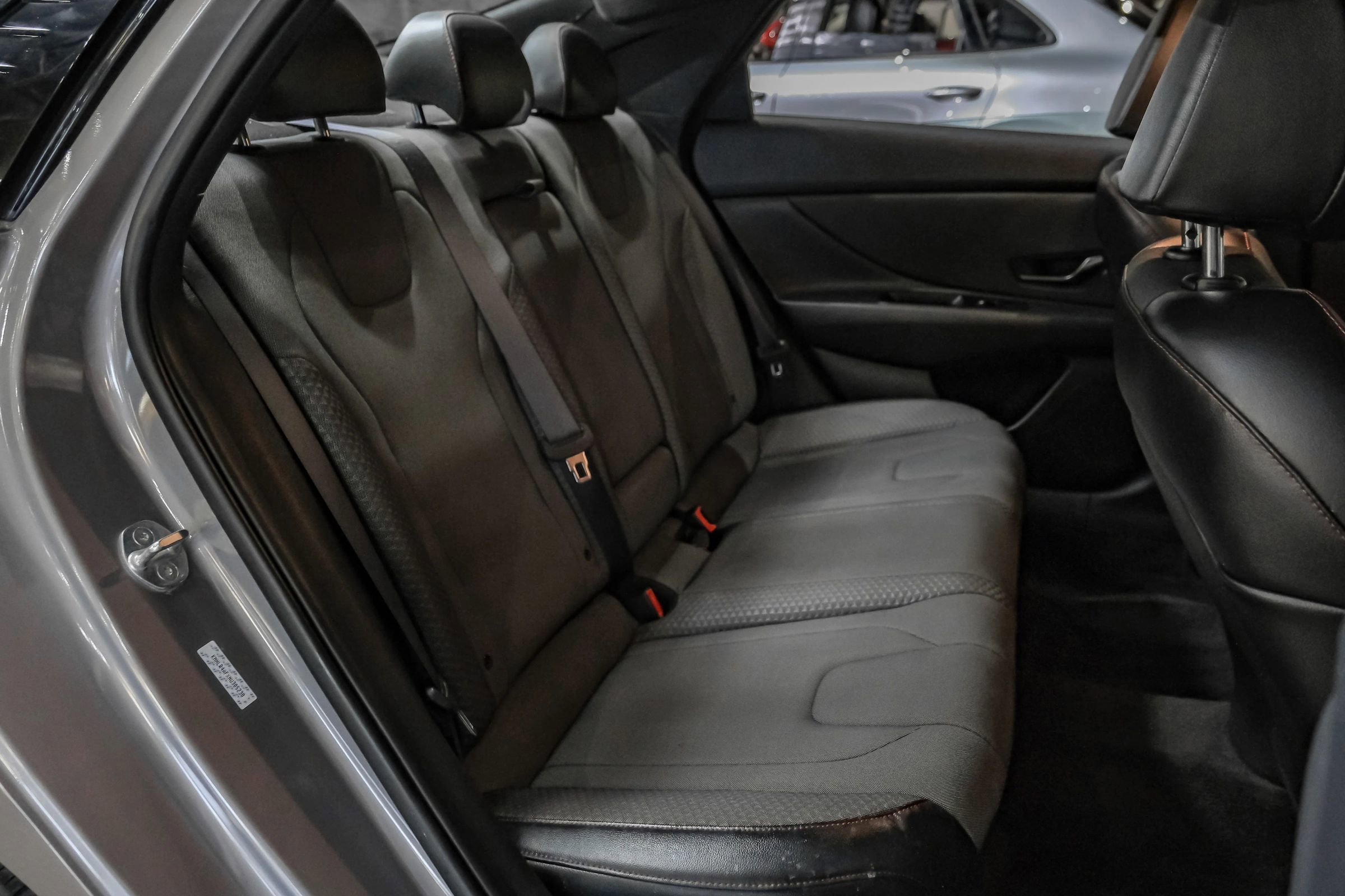 Used 2022 Hyundai Elantra N Line image 30