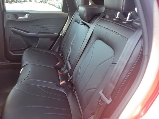 New 2026 Ford Escape SE w/ PHEV Premium Package image 16