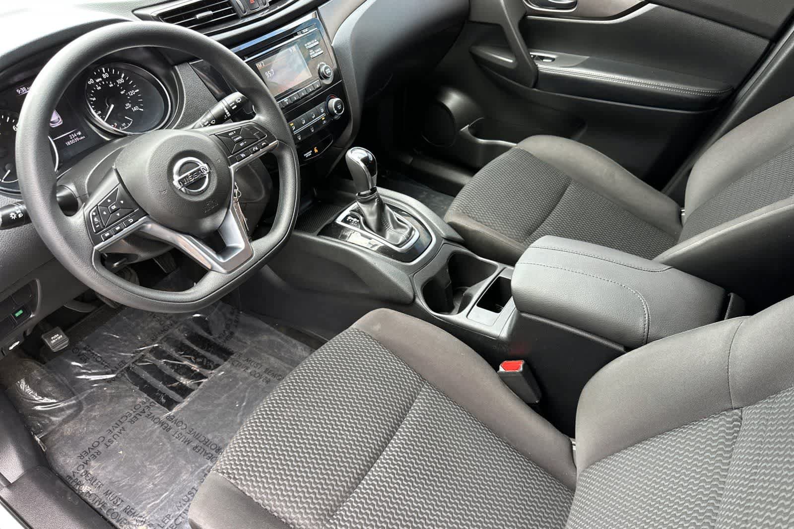 Used 2018 Nissan Rogue Sport S AWD/4WD image 11