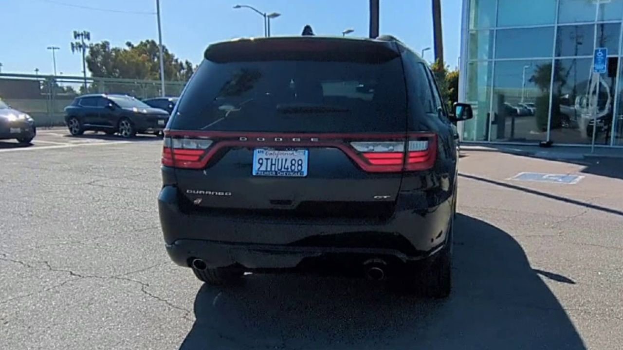 Used 2025 Dodge Durango GT AWD/4WD image 7