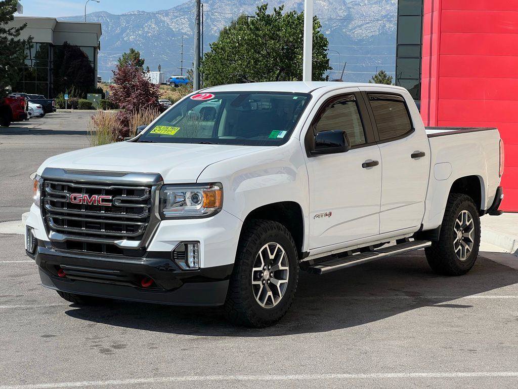 Used 2022 GMC Canyon AT4 image 5
