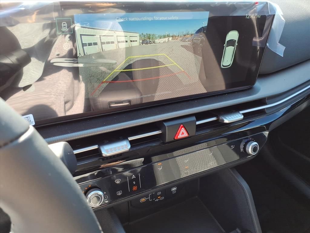 New 2026 Kia Sportage LX image 27