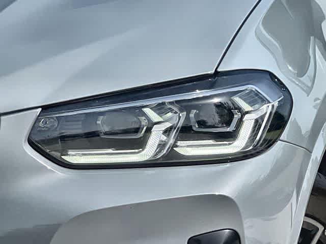 Used 2023 BMW X4 M40i AWD/4WD image 24