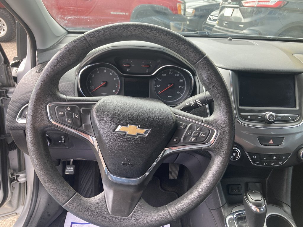 Used 2019 Chevrolet Cruze LS w/ LS Fleet Convenience Package FWD image 10