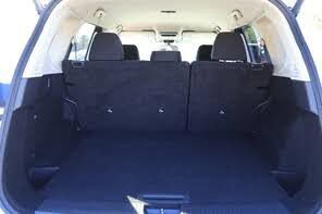 Used 2024 Nissan Rogue SV image 12