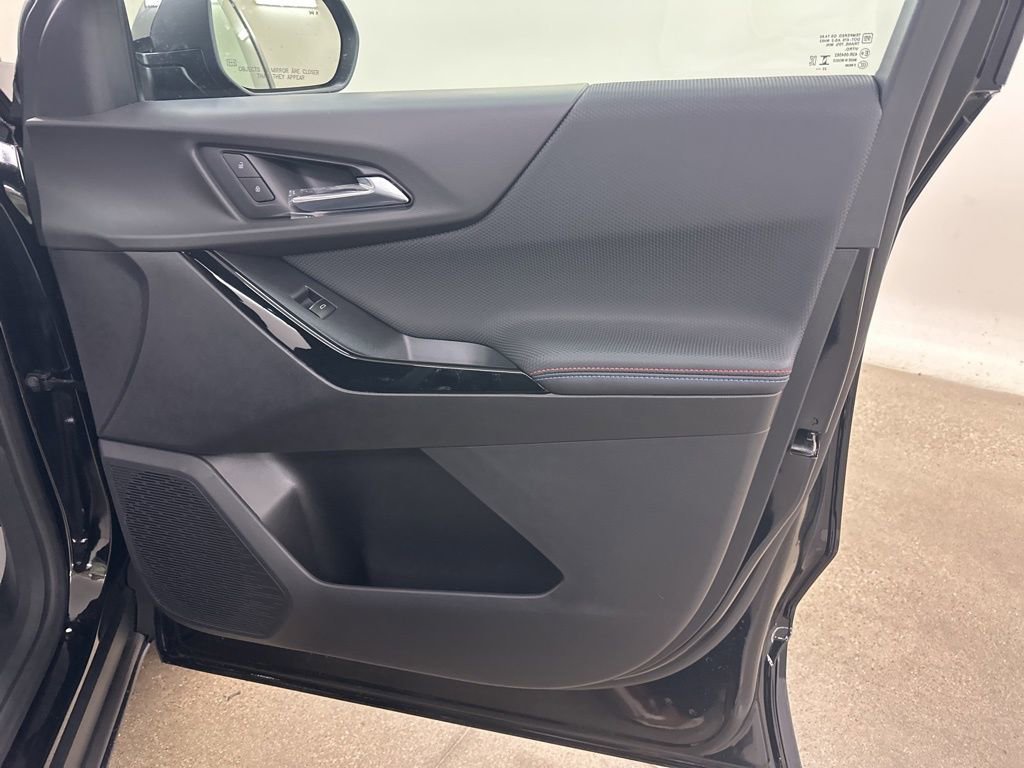 New 2026 Chevrolet Equinox RS w/ Convenience Package III image 17