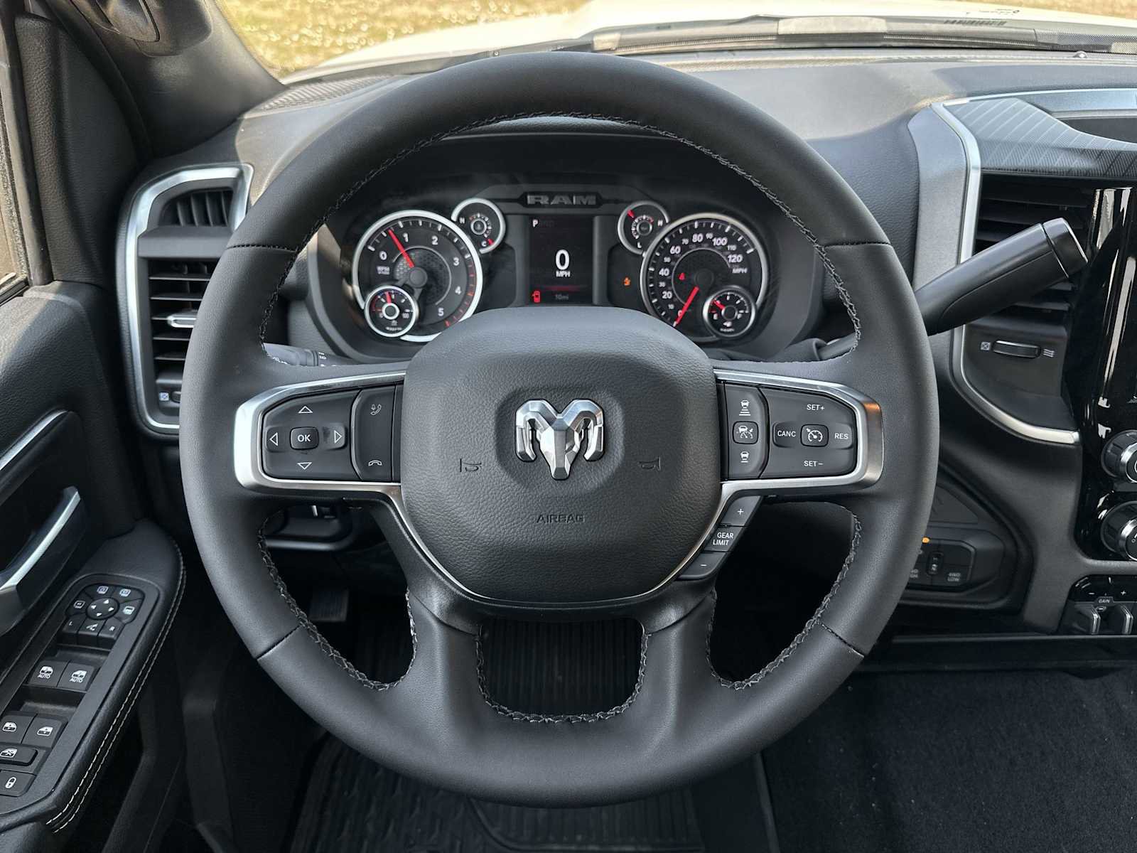 New 2025 RAM 2500 Big Horn AWD/4WD image 11