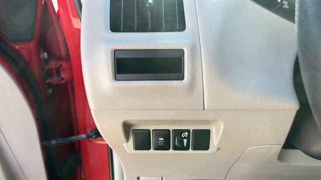 Used 2016 Toyota Prius V Four FWD image 8