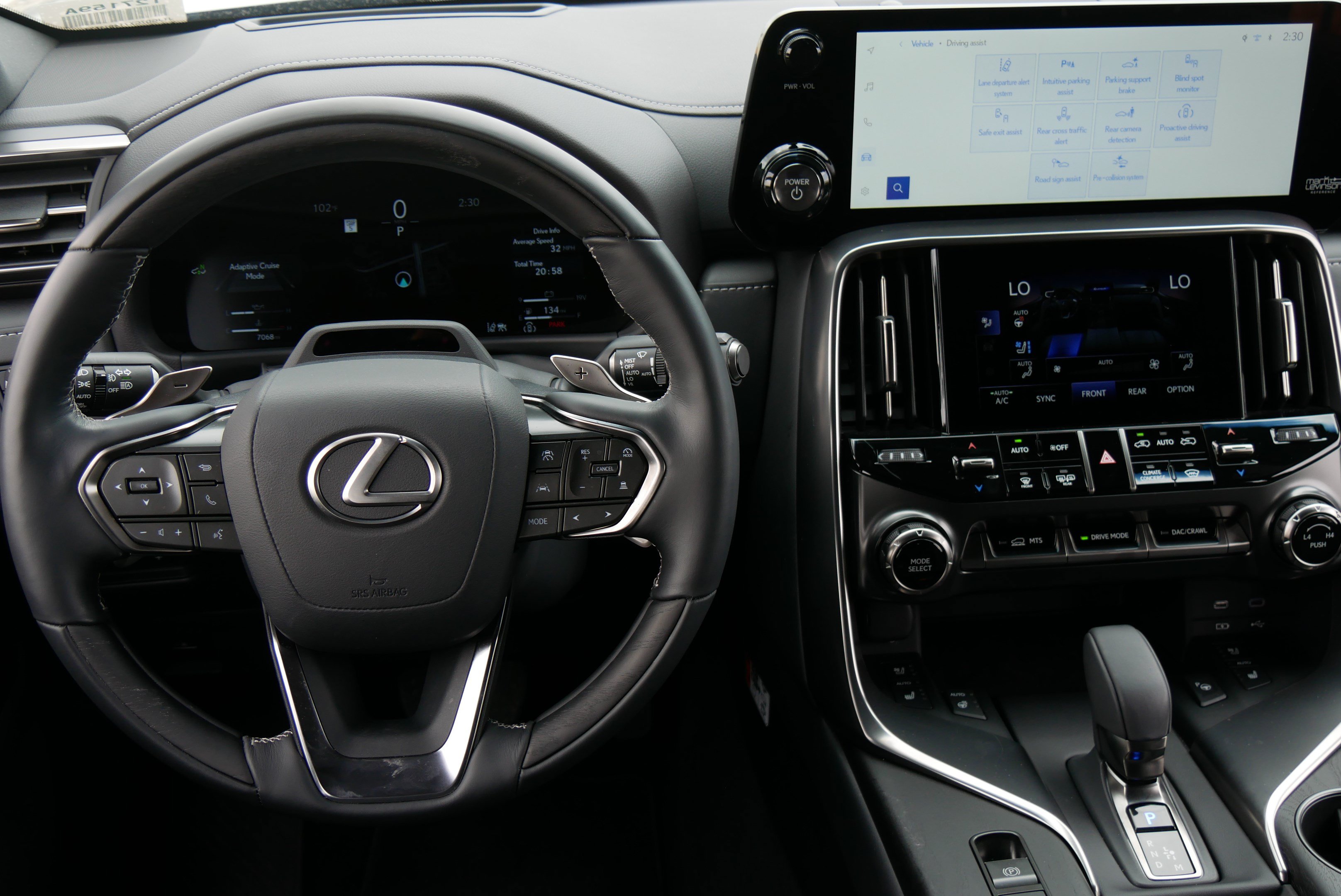 Used 2026 Lexus LX 700h Luxury w/ Appearance Package AWD/4WD image 17