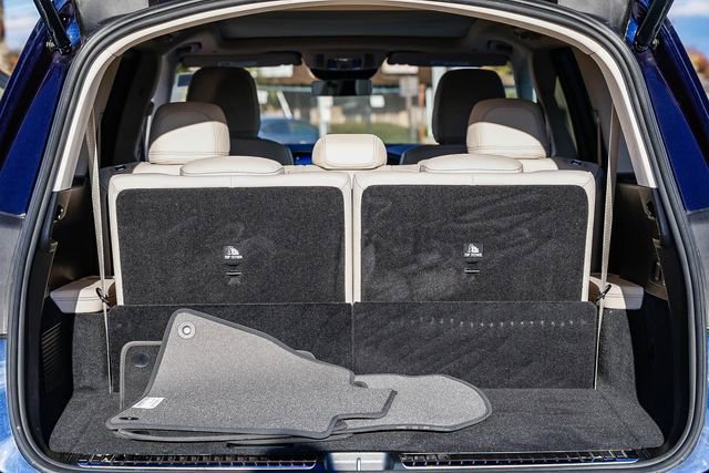 Used 2022 Mercedes-Benz GLS 450 4MATIC image 26