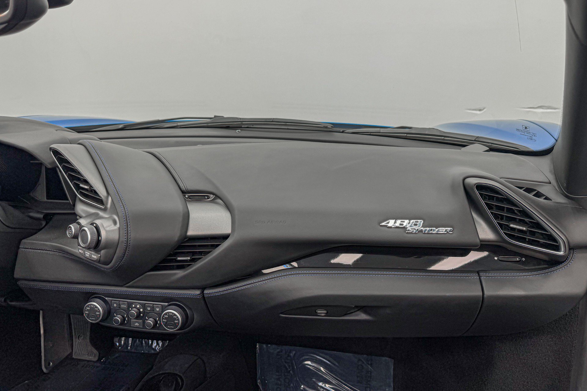 Used 2018 Ferrari 488 Spider RWD image 25