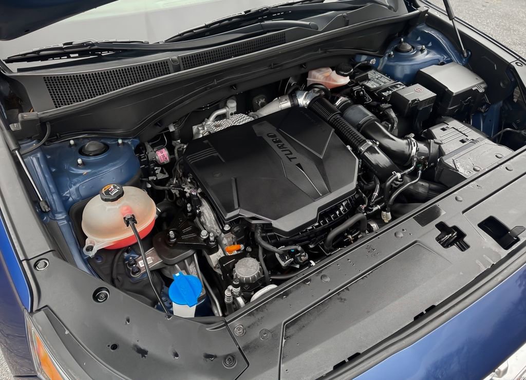 Used 2021 Hyundai Santa Fe Limited w/ Cargo Package image 33