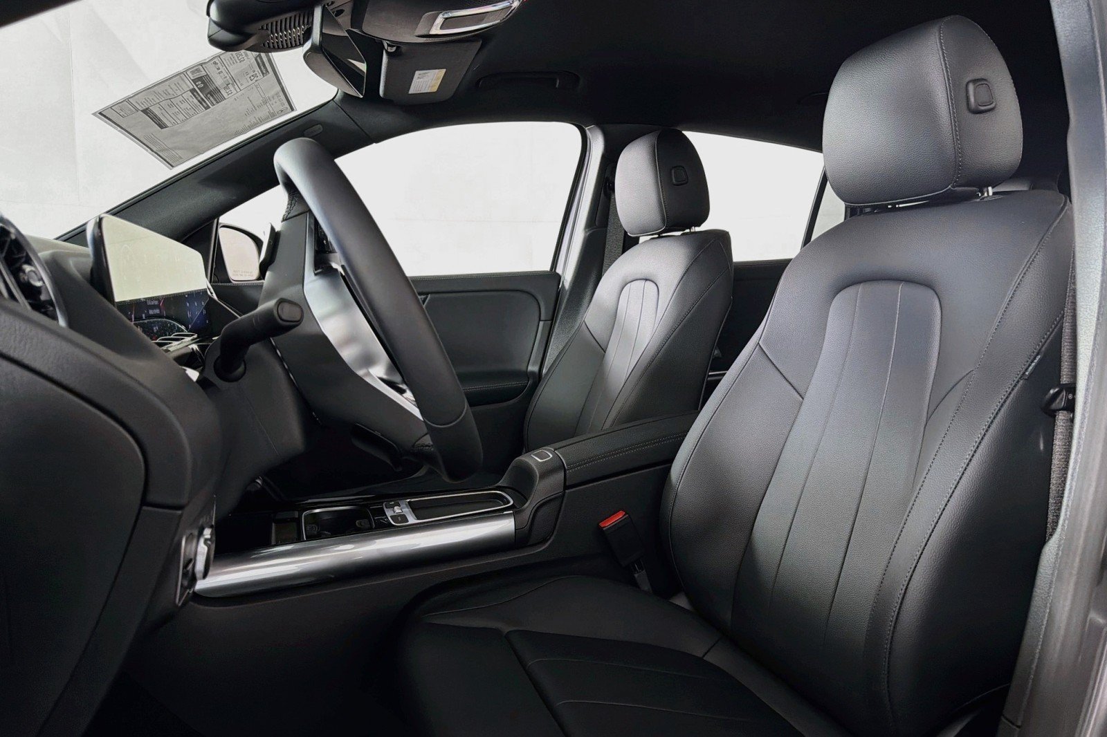 New 2026 Mercedes-Benz GLA 250 image 16