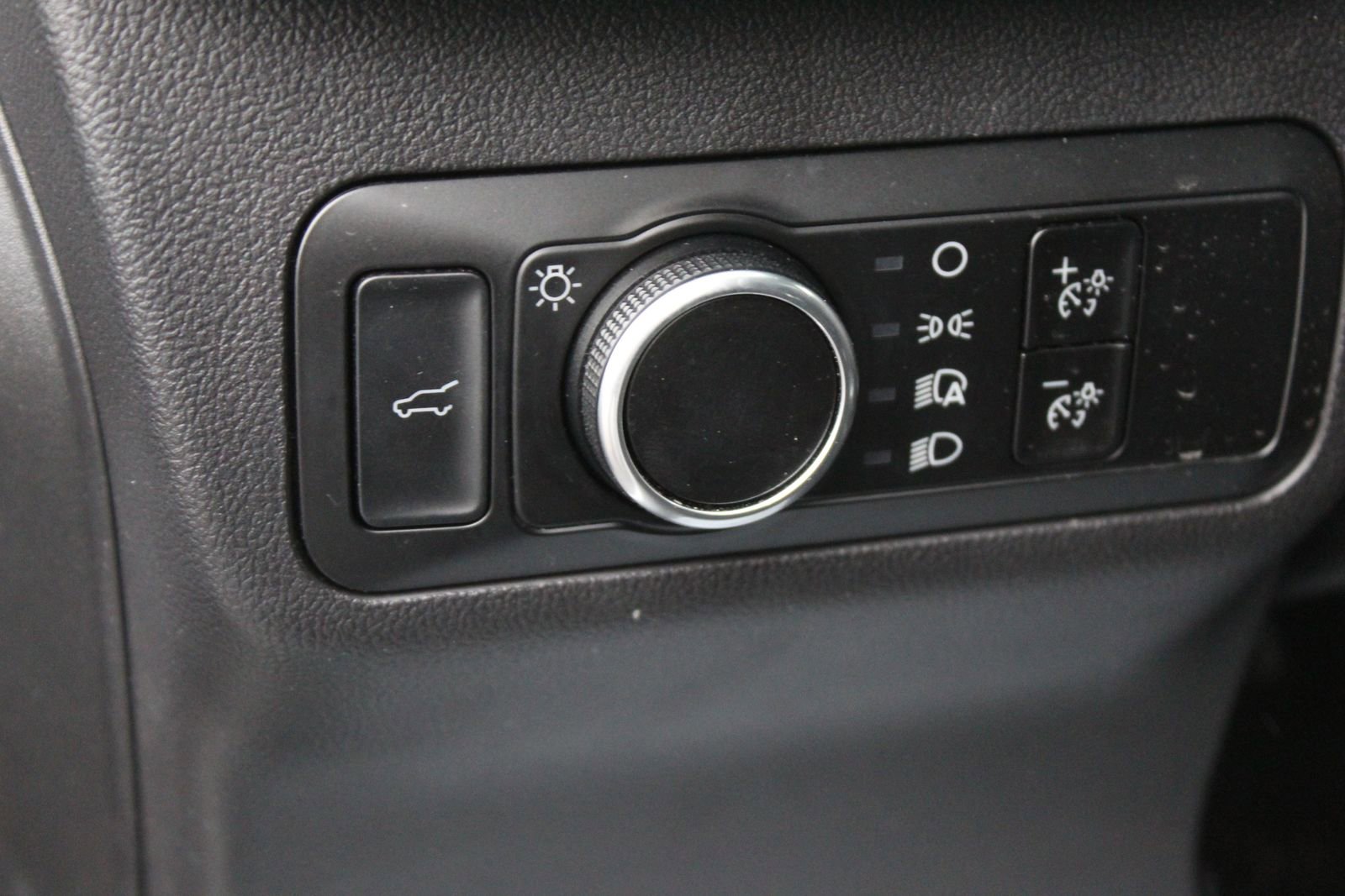 Used 2024 Ford Escape Active w/ Cold Weather Package image 22