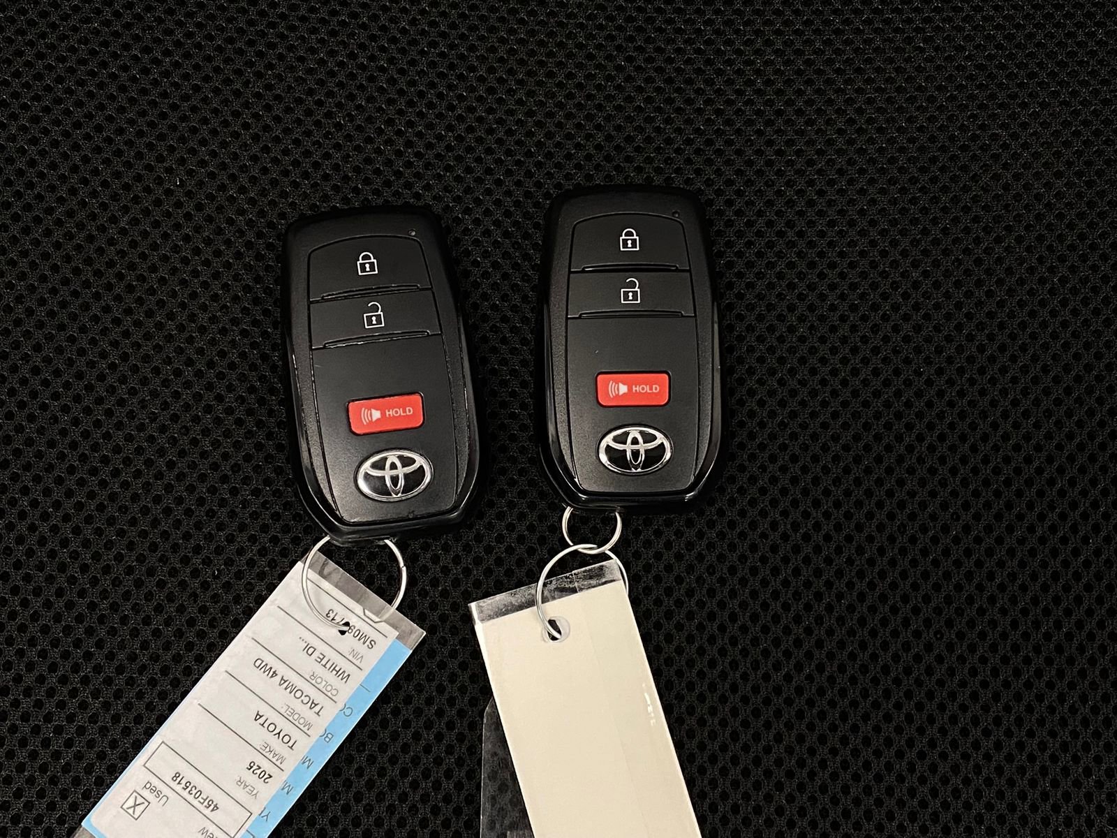 Used 2025 Toyota Tacoma SR5 image 11