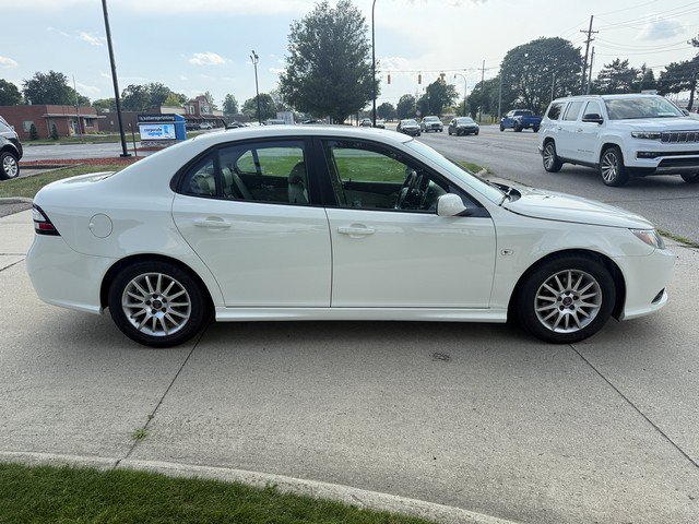 Used 2009 Saab 9-3 2.0T FWD image 4