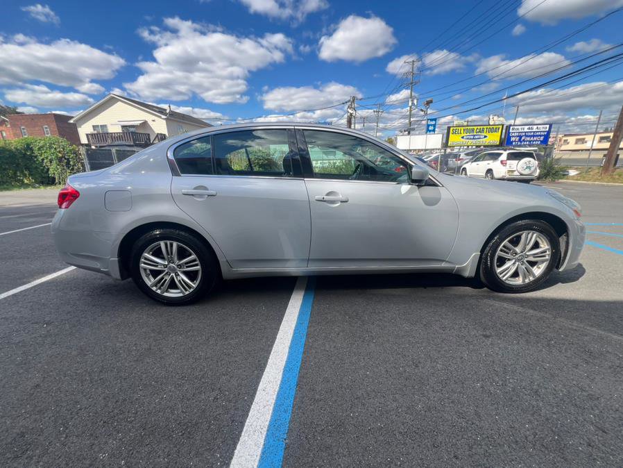 Used 2011 INFINITI G25 x w/ Moonroof Pkg image 5