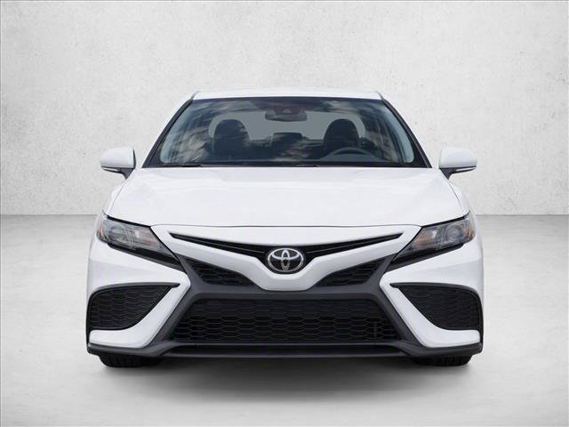 Used 2023 Toyota Camry SE FWD image 2