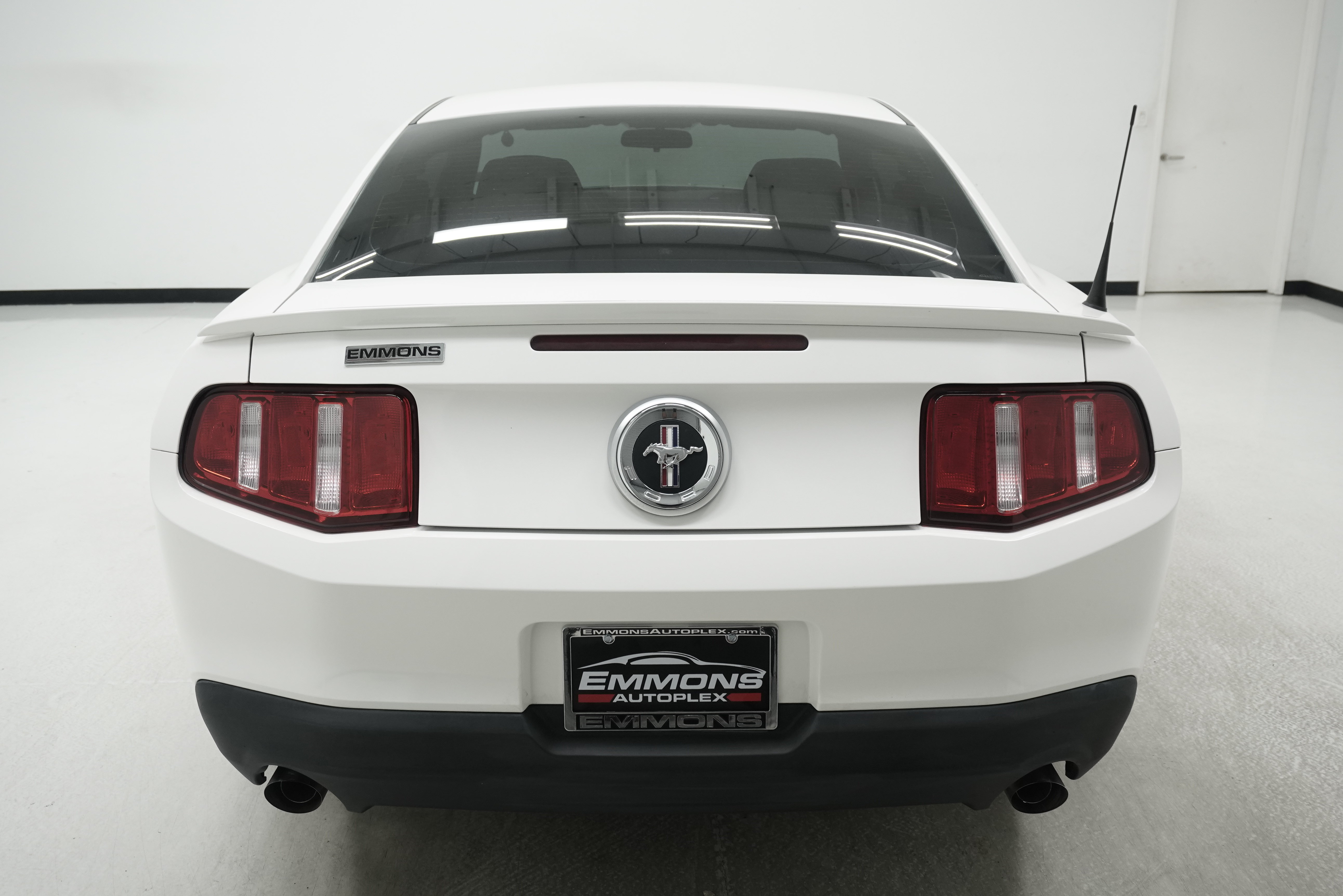 Used 2012 Ford Mustang Coupe RWD image 5
