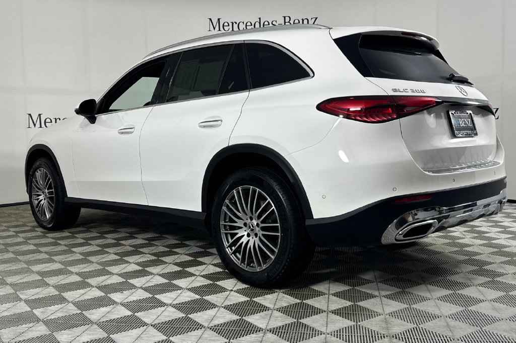 Certified 2026 Mercedes-Benz GLC 300 image 6
