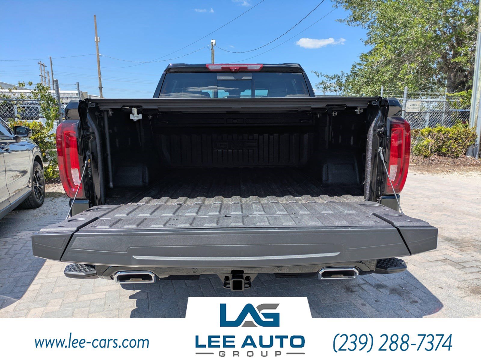 Used 2025 GMC Sierra 1500 Denali Ultimate AWD/4WD image 10