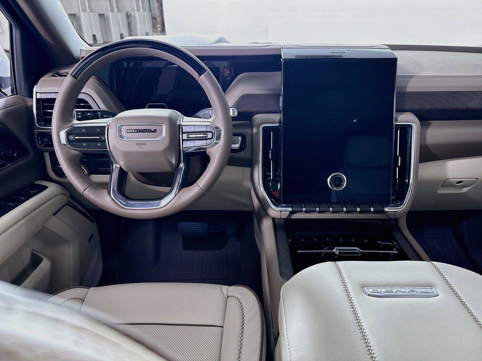 New 2027 GMC Yukon Denali w/ Denali Reserve Package AWD/4WD image 2