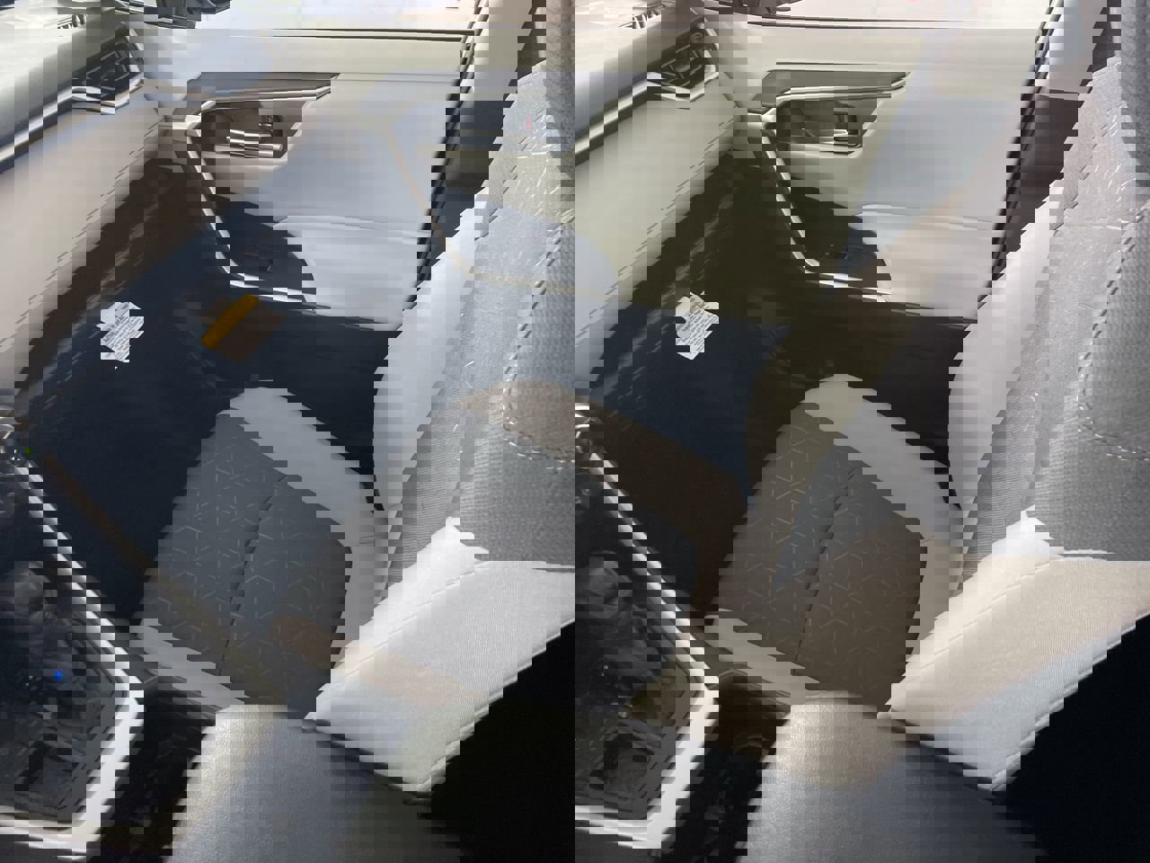 New 2025 Toyota RAV4 XLE image 23