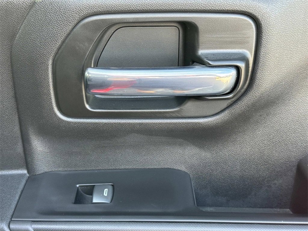 Used 2022 Chevrolet Silverado 1500 LT image 22