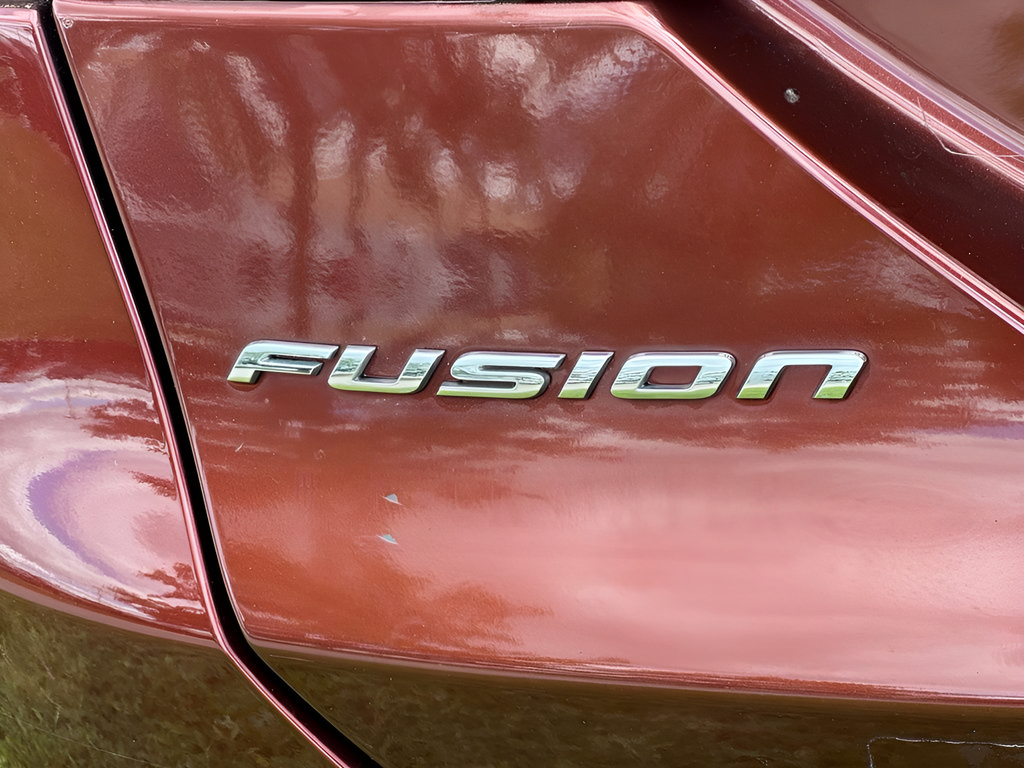 Used 2016 Ford Fusion S FWD image 9